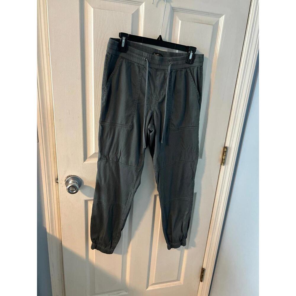 Women’s Supplies Utility Jogger Military Green size M